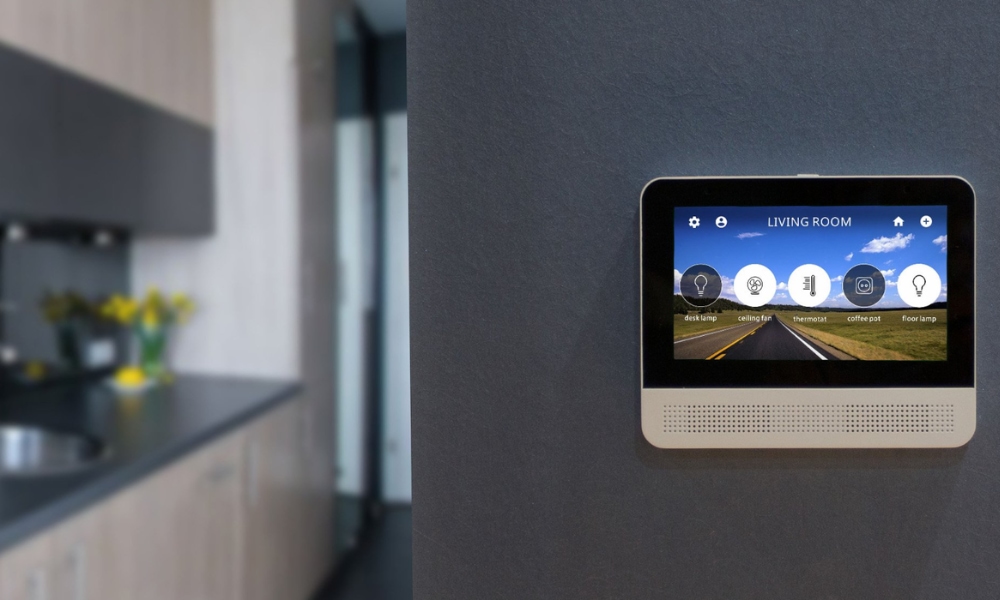 Smart Assistant Hub for the living room