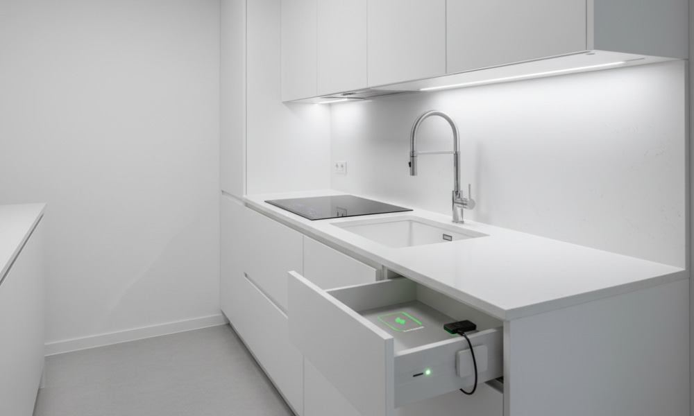 Smart Tech Kitchen